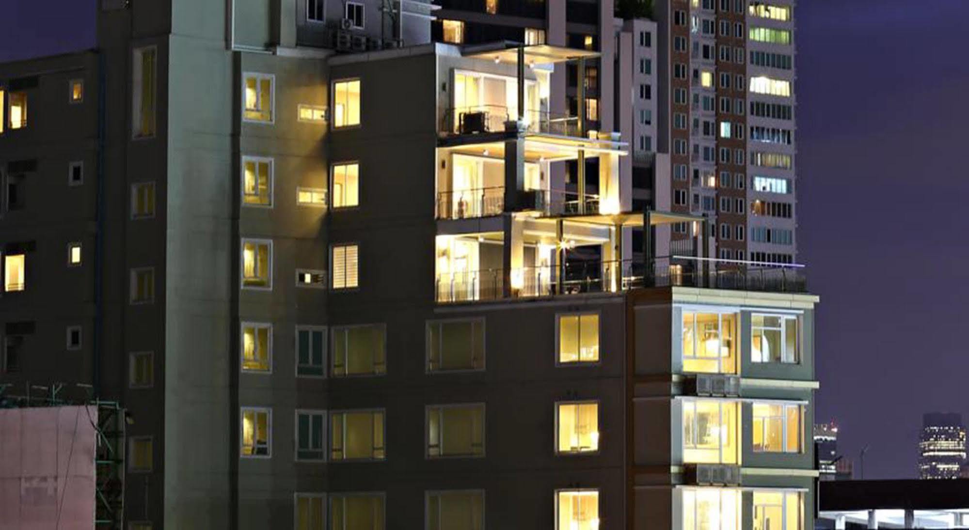 V Residence בנגקוק מראה חיצוני תמונה