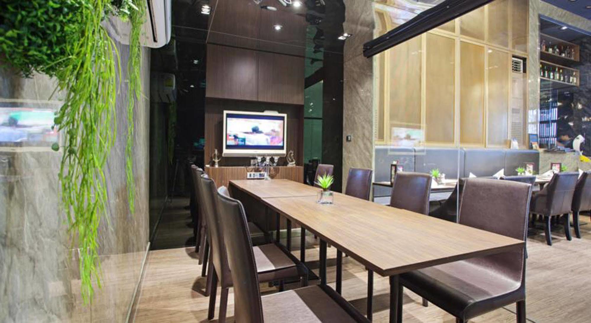 V Residence בנגקוק מראה חיצוני תמונה